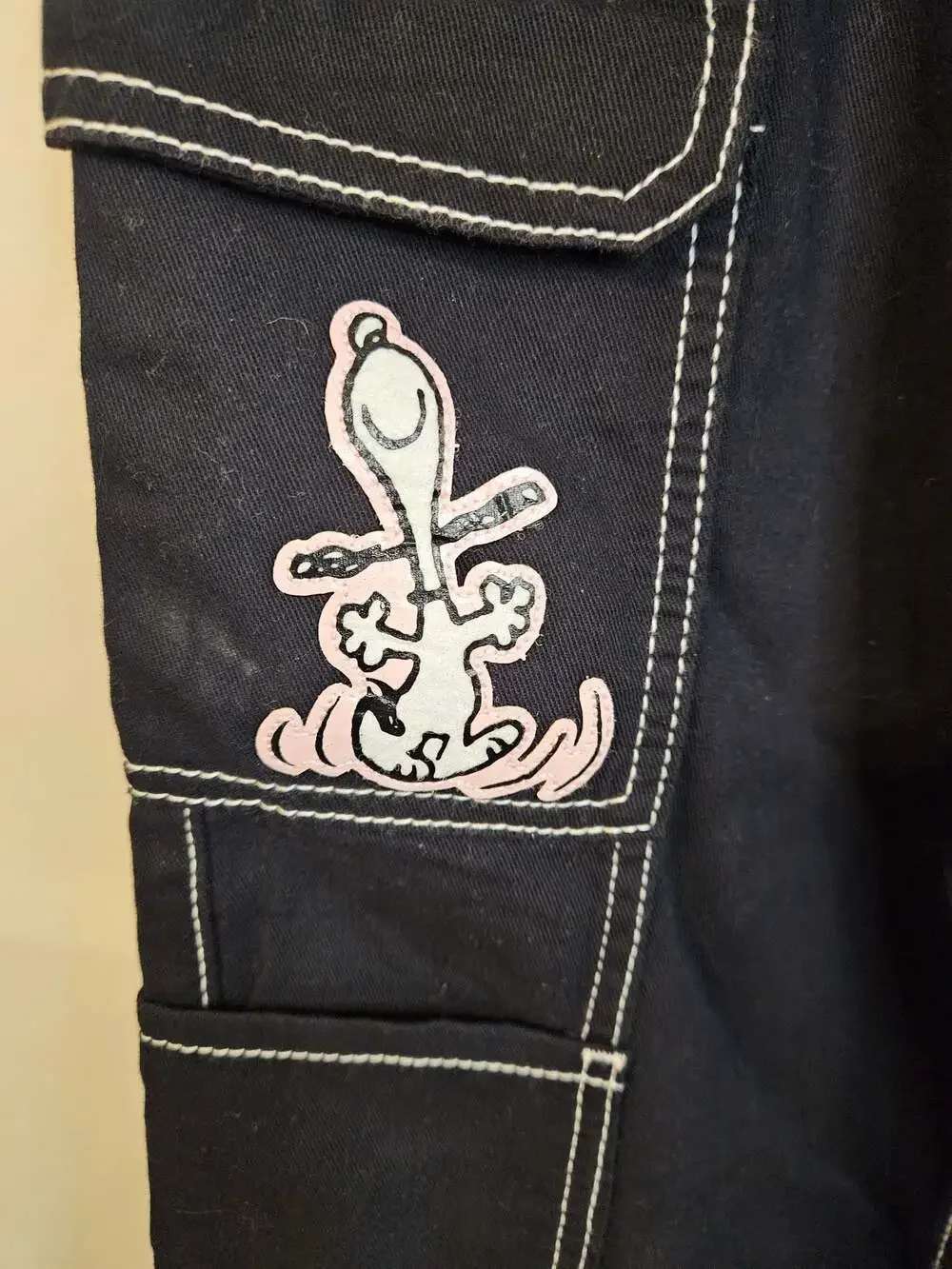 Justice Peanuts Snoopy Black Cargo Pants with Chain Size 12